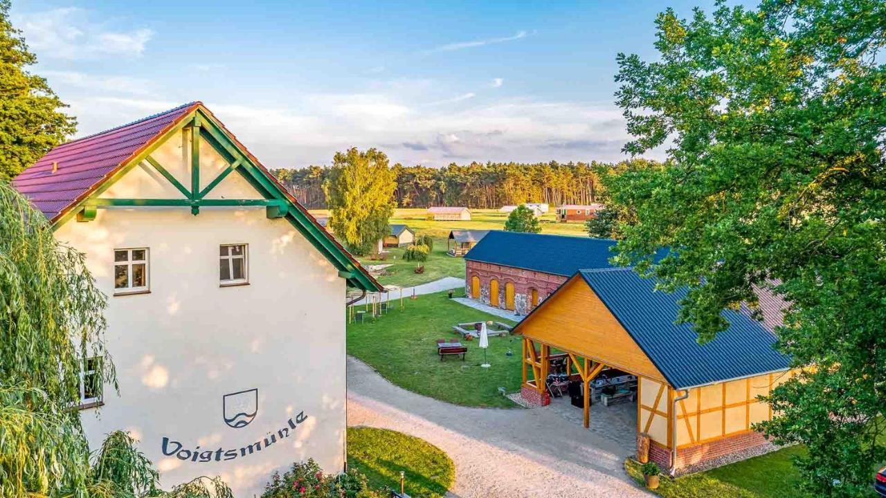 فندق Landgut Voigtsmuehle Friedland  المظهر الخارجي الصورة